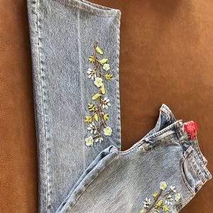 Cosmopolitan vintage embroidered jeans